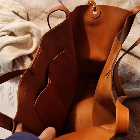 Madewell leather crossbody - Picture 3 of 10